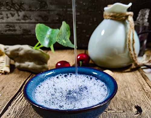 古人上戰(zhàn)場前還要溫酒喝，為何現(xiàn)代人卻很少溫酒喝？
